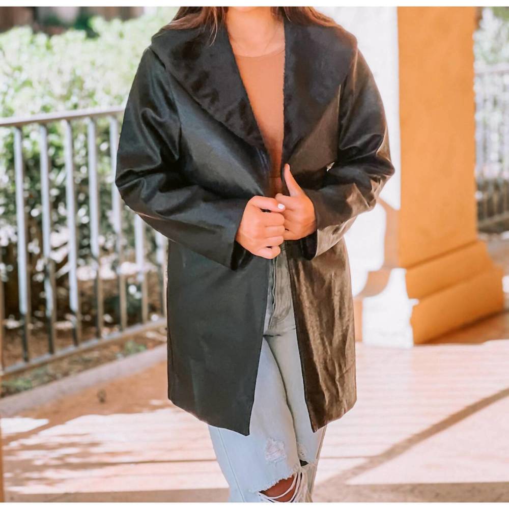 NEW BLUE BLUSH sherpa coat in black